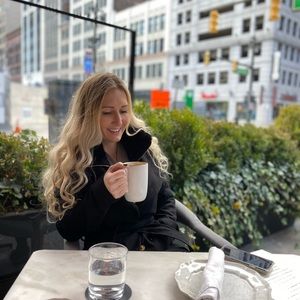 Meet your Posher, Jessica